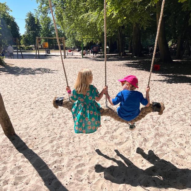 Maud, zus van Georges