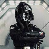 Pilote de Cravate