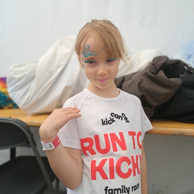 Helena pour sa sœur de cœur