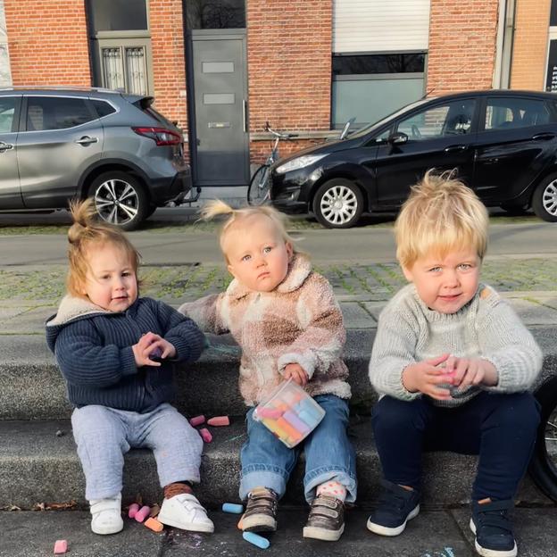 Anaïs en Anneke voor team MegaGeorges