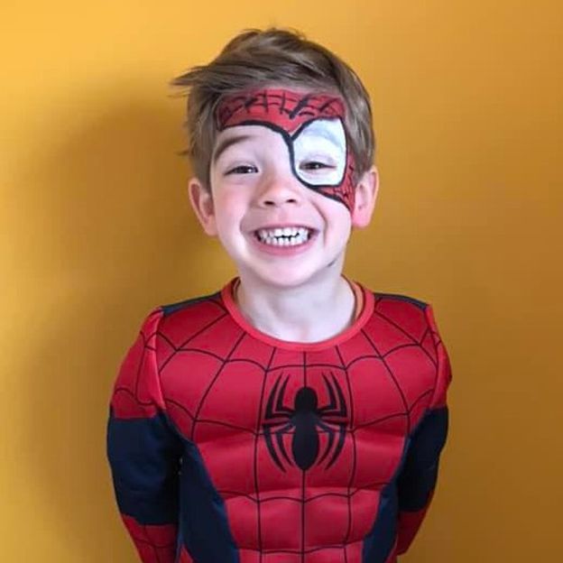 Mama van Superboy Levi  💛