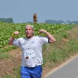 Let's kick together..