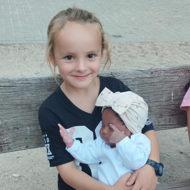 Estamos contigo Oliver!!Vamos a por todas,nada nos frenará , juntos hasta el infinito y más allá mi chico 💙😘