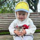 Annie court pour Victor