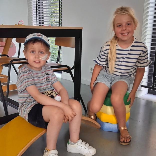 Jeanne voor MegaGeorges 💜🩷