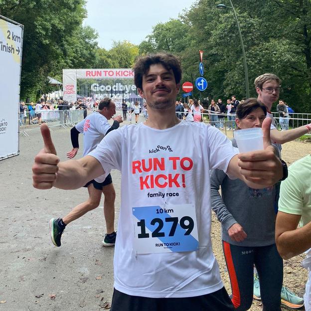 Levi runs against cancer