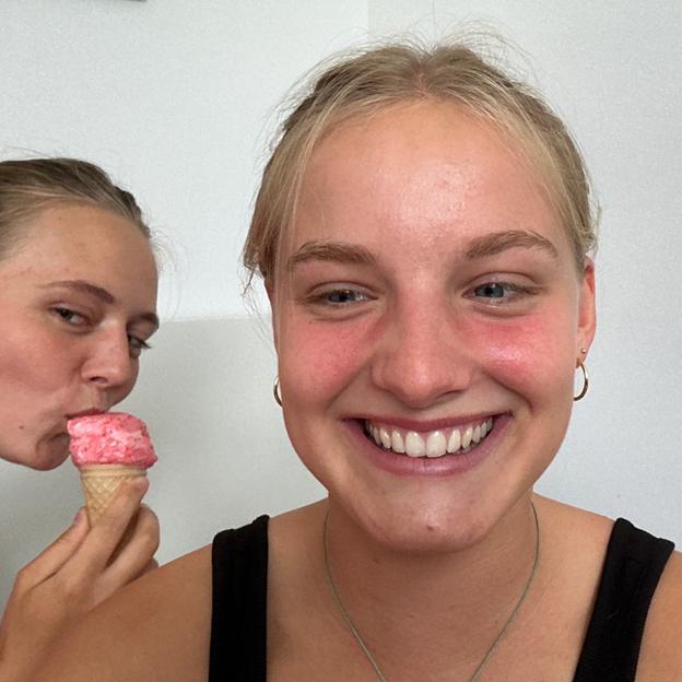 Lucie 😁