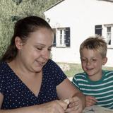 Carmen, Tante van Quinn