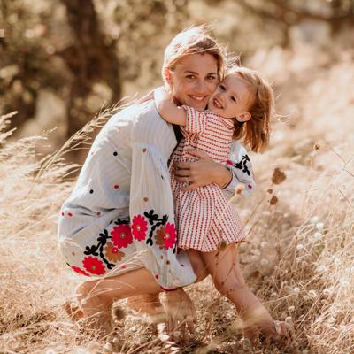 Alice & her friends are running to kick cancer