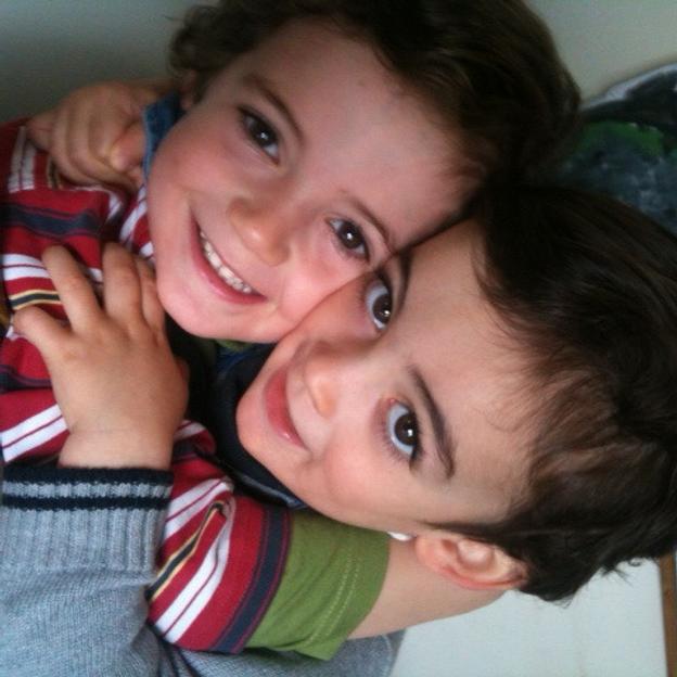 MANTONIA - KEEP FIGHTING - KEEP RUNNING