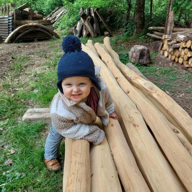 Mathilde runs for Victor