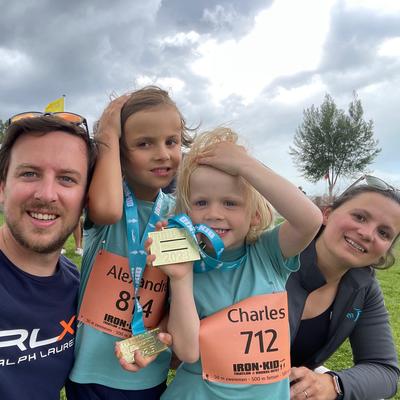 CHALEXPIJU Kicks Cancer