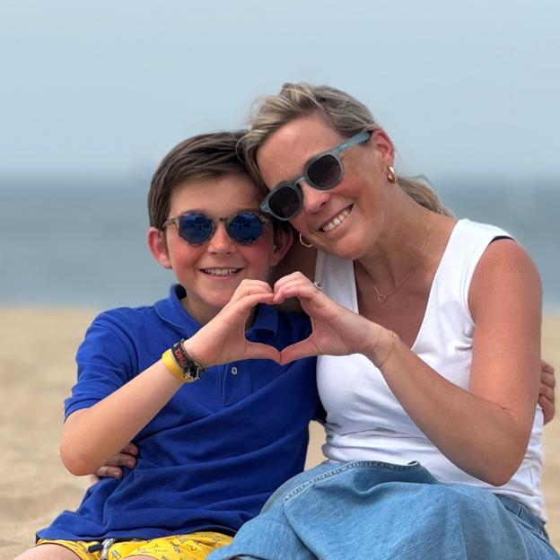 Two Lions, One Roarrr - Gaspard