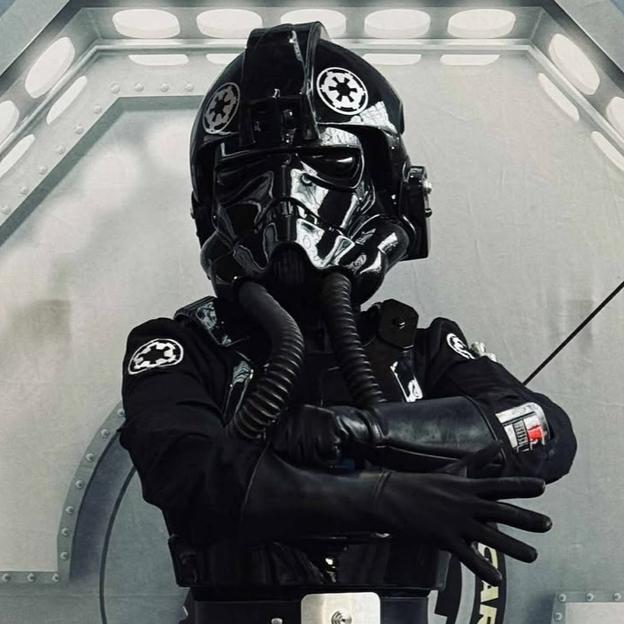 Pilote de Cravate