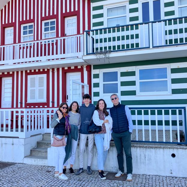 Por la investigación!