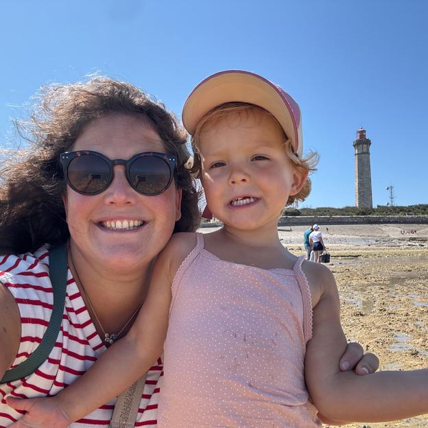 Zoé & Alienor pour mia