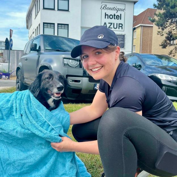 Lore Goes Gold Against Cancer