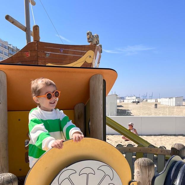 Georges, MegaGeorges