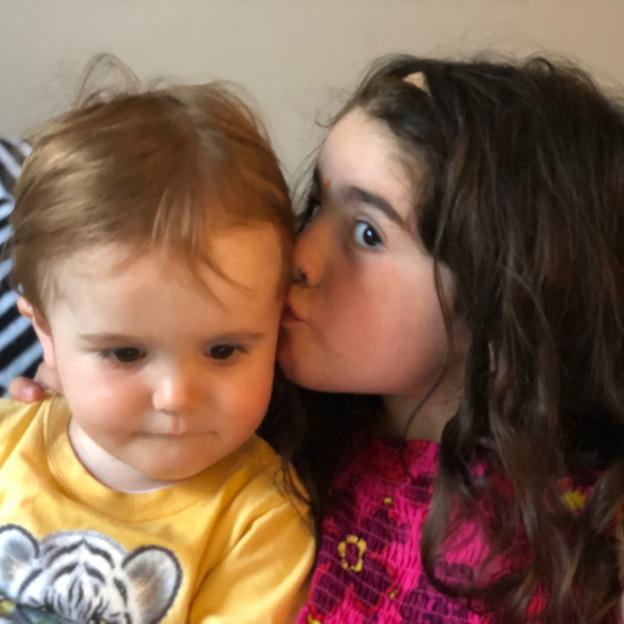 Lili, Cousine de Léo