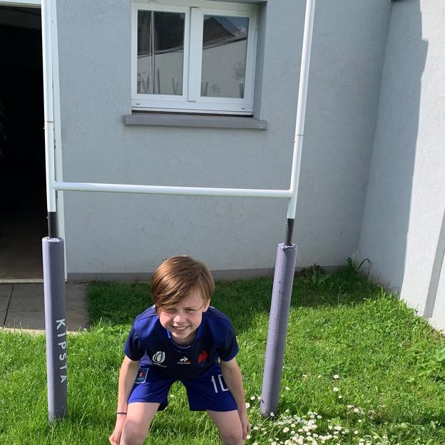 Charly Let’z Go Gold