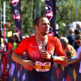 Benji loopt mee voor Kickcancer