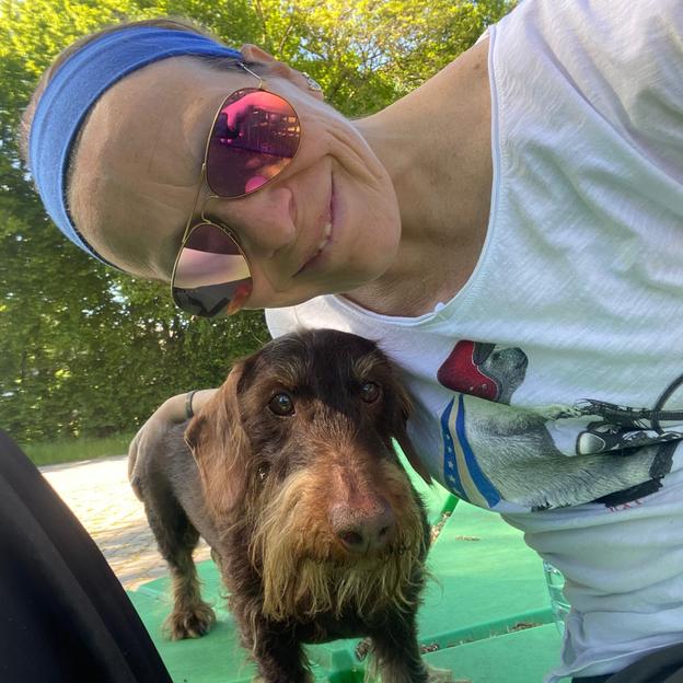 En Haerz (a Been) fir de gudden Zweck