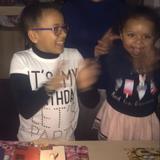 Sienna marche pour son amie Ally❤️✨