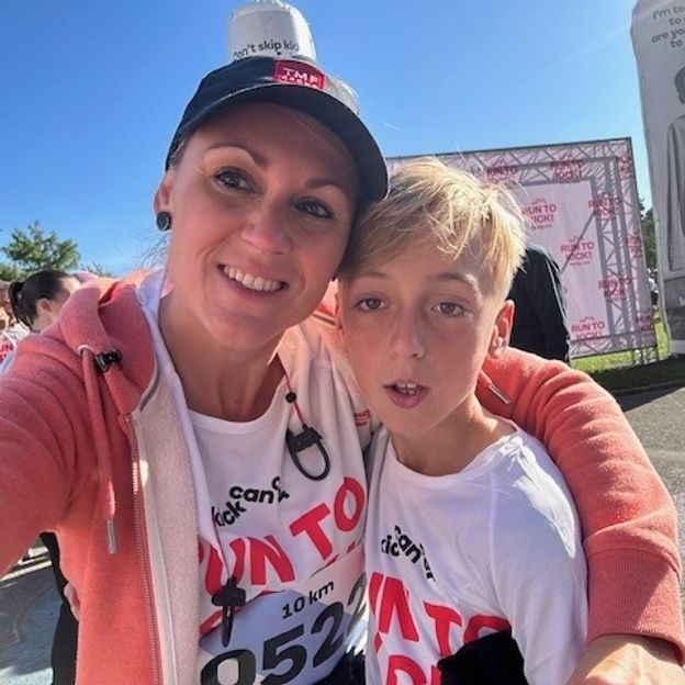 Mom & Kids Running against cancer!