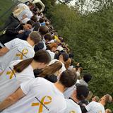 Annick’s team: family & friends 💛🦁🎗️