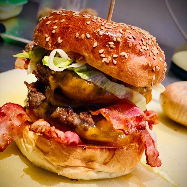 BrgrSkwad against Cancer!