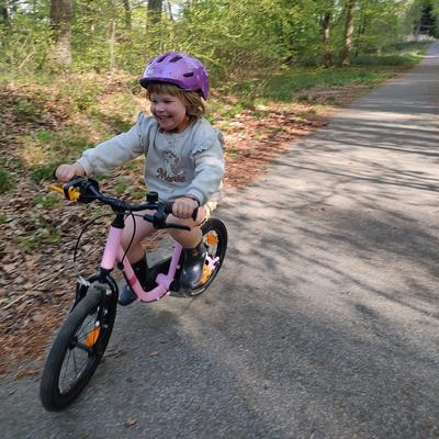 Voor ons vrolijke Marie!