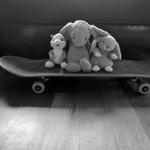 Famill Huesepuups geet Gold